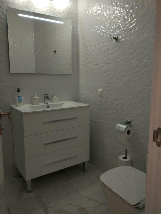 Los Cristianos Studio, Modern, Spacious, Pool,Wifi Arona  Buitenkant foto