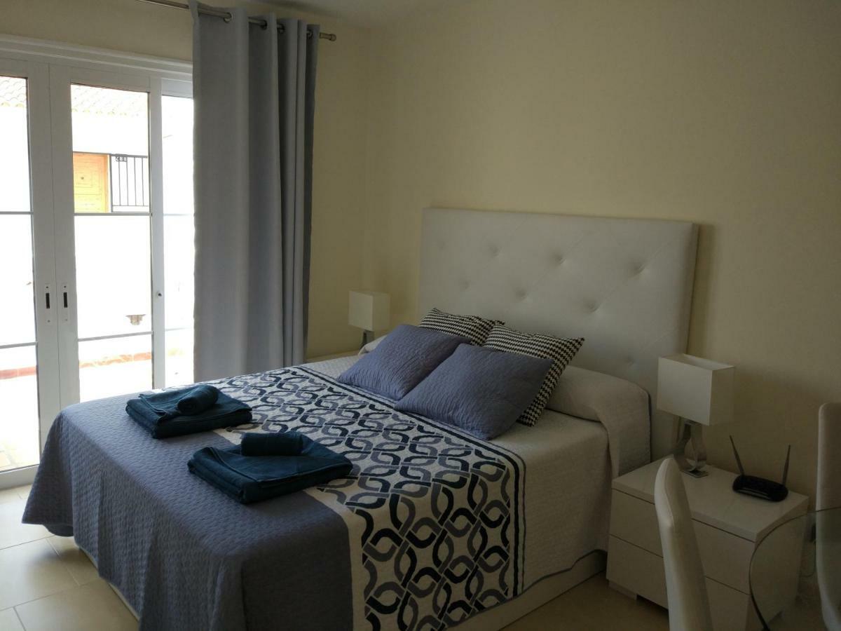 Los Cristianos Studio, Modern, Spacious, Pool,Wifi Arona  Buitenkant foto