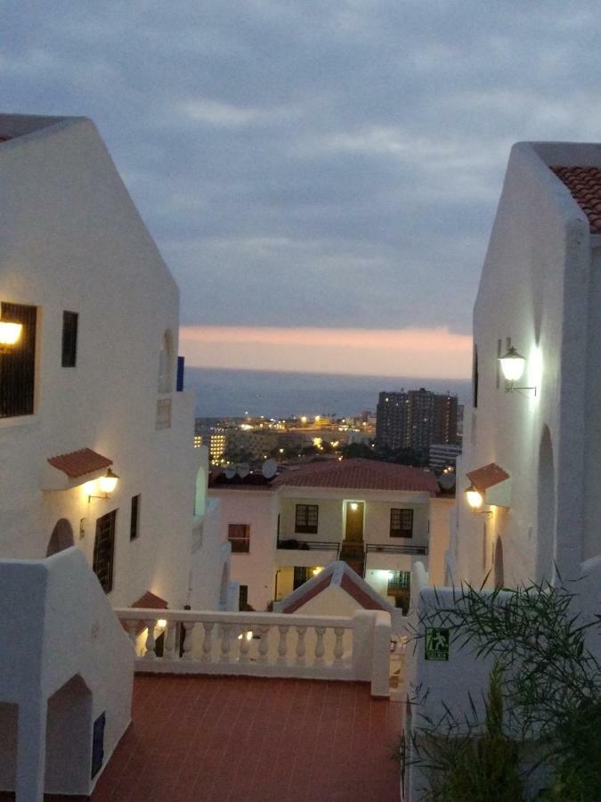 Los Cristianos Studio, Modern, Spacious, Pool,Wifi Arona  Buitenkant foto